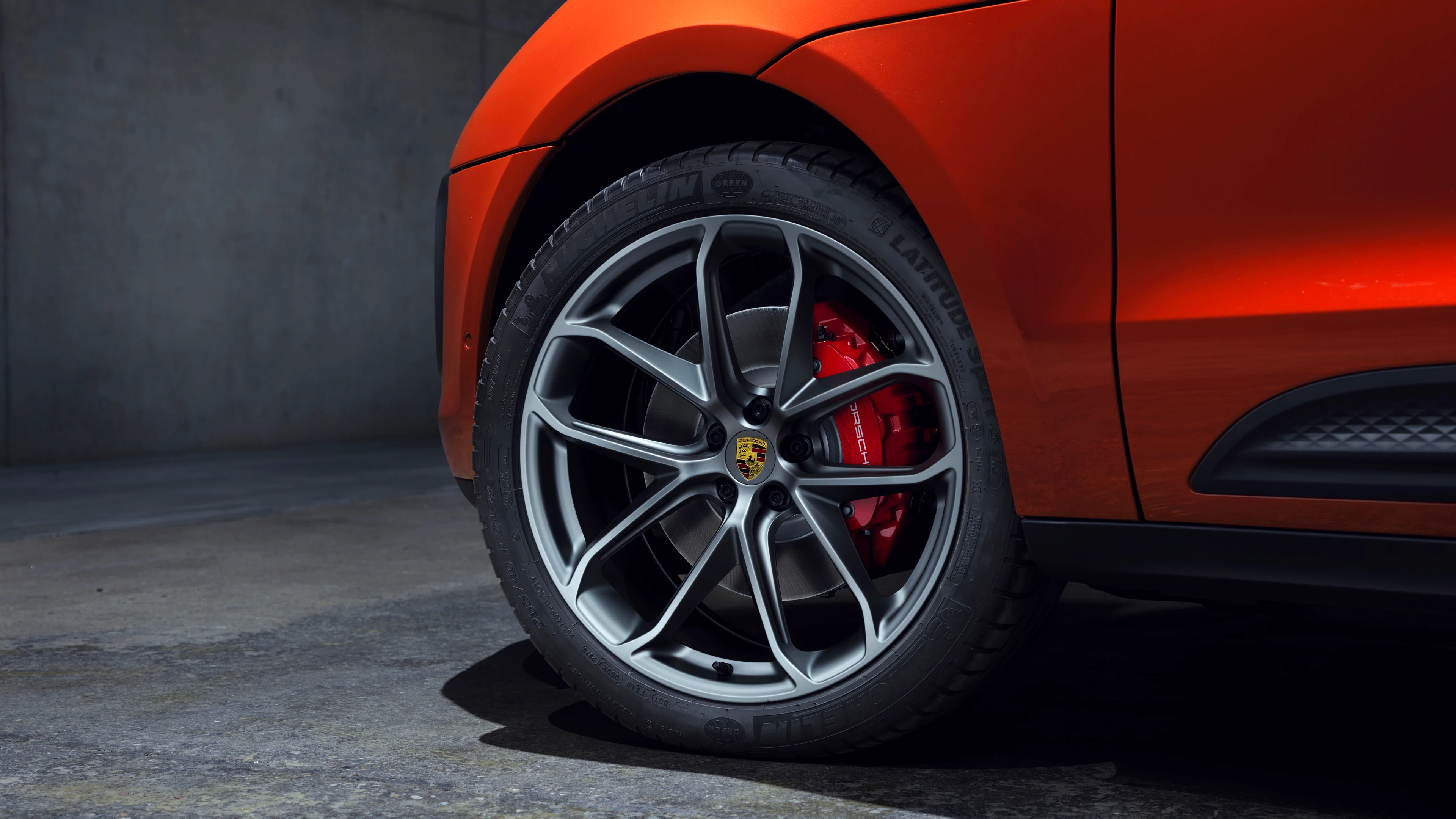 Alloy Wheel (Macan S)