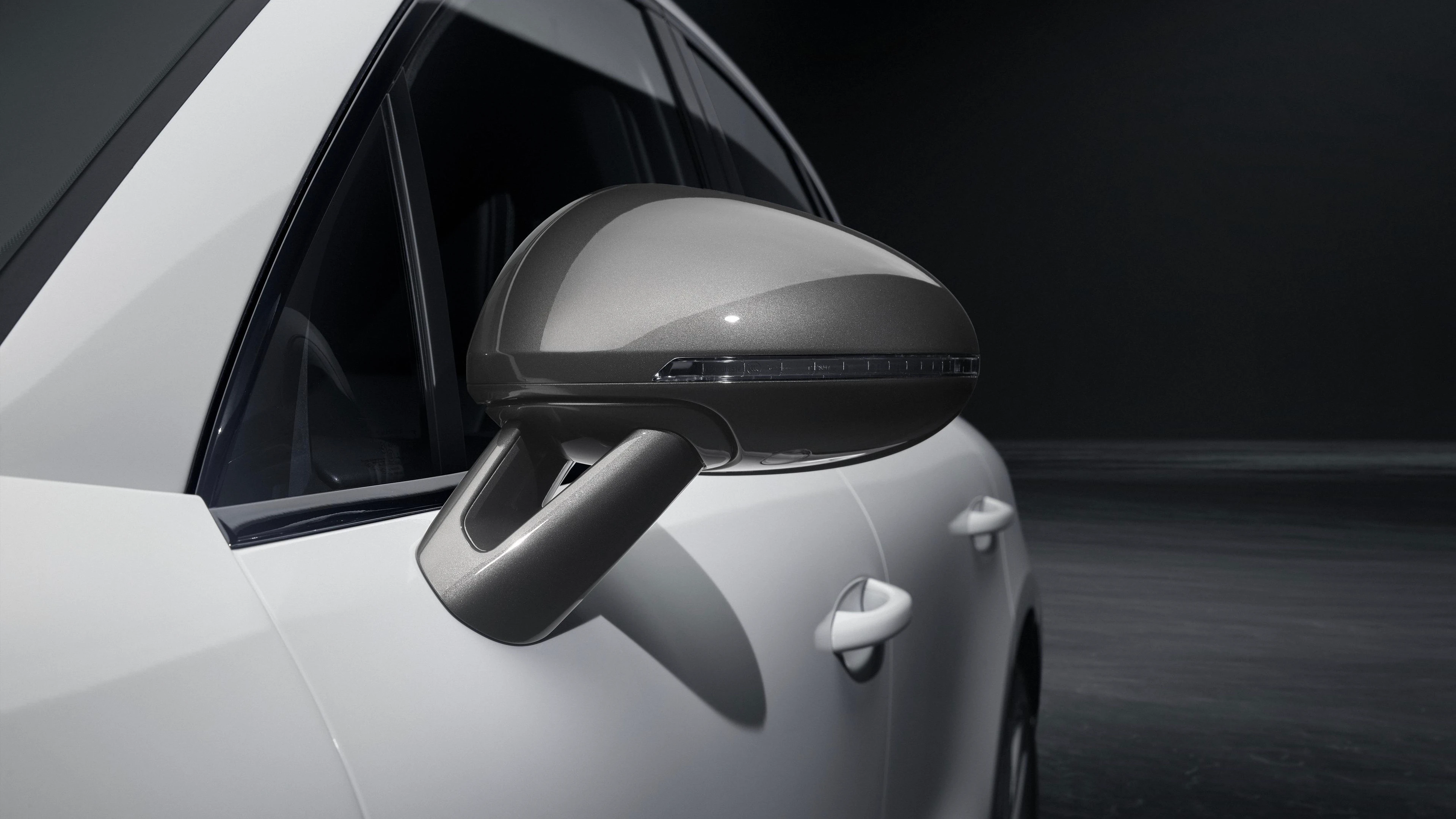 Exterior Mirror (Macan T)