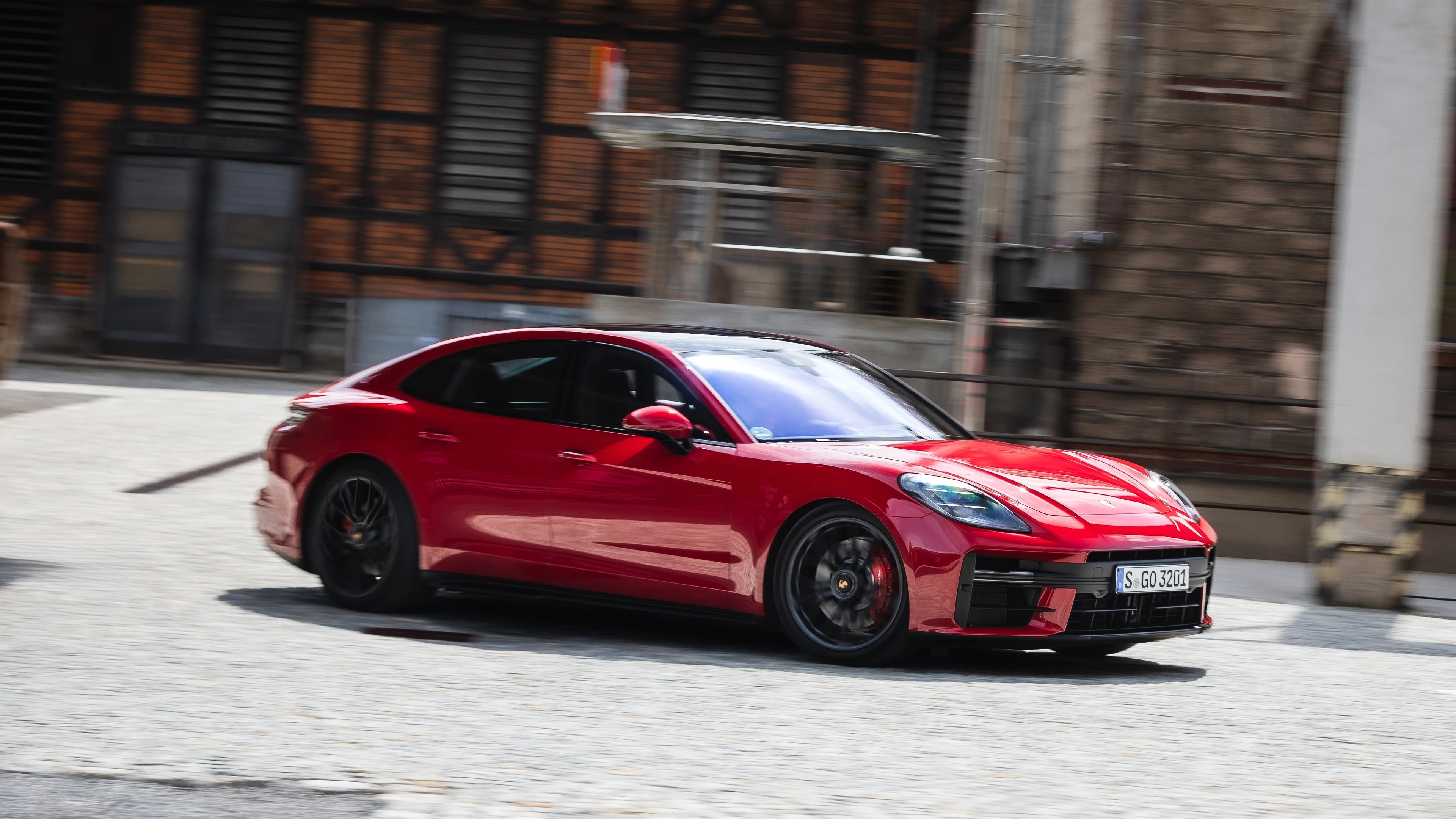 Front Three-Quarter (Panamera GTS)