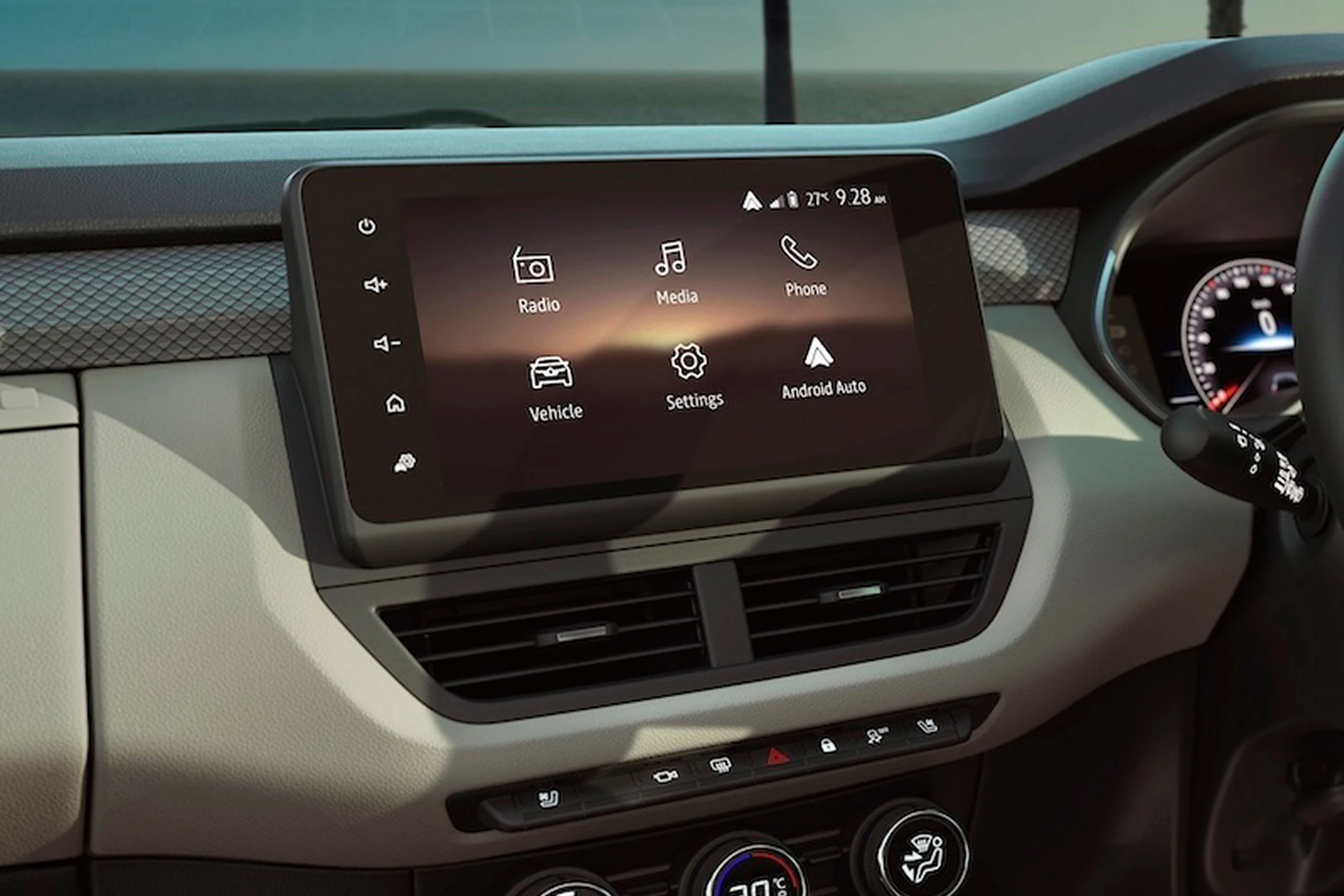 Touchscreen Infotainment