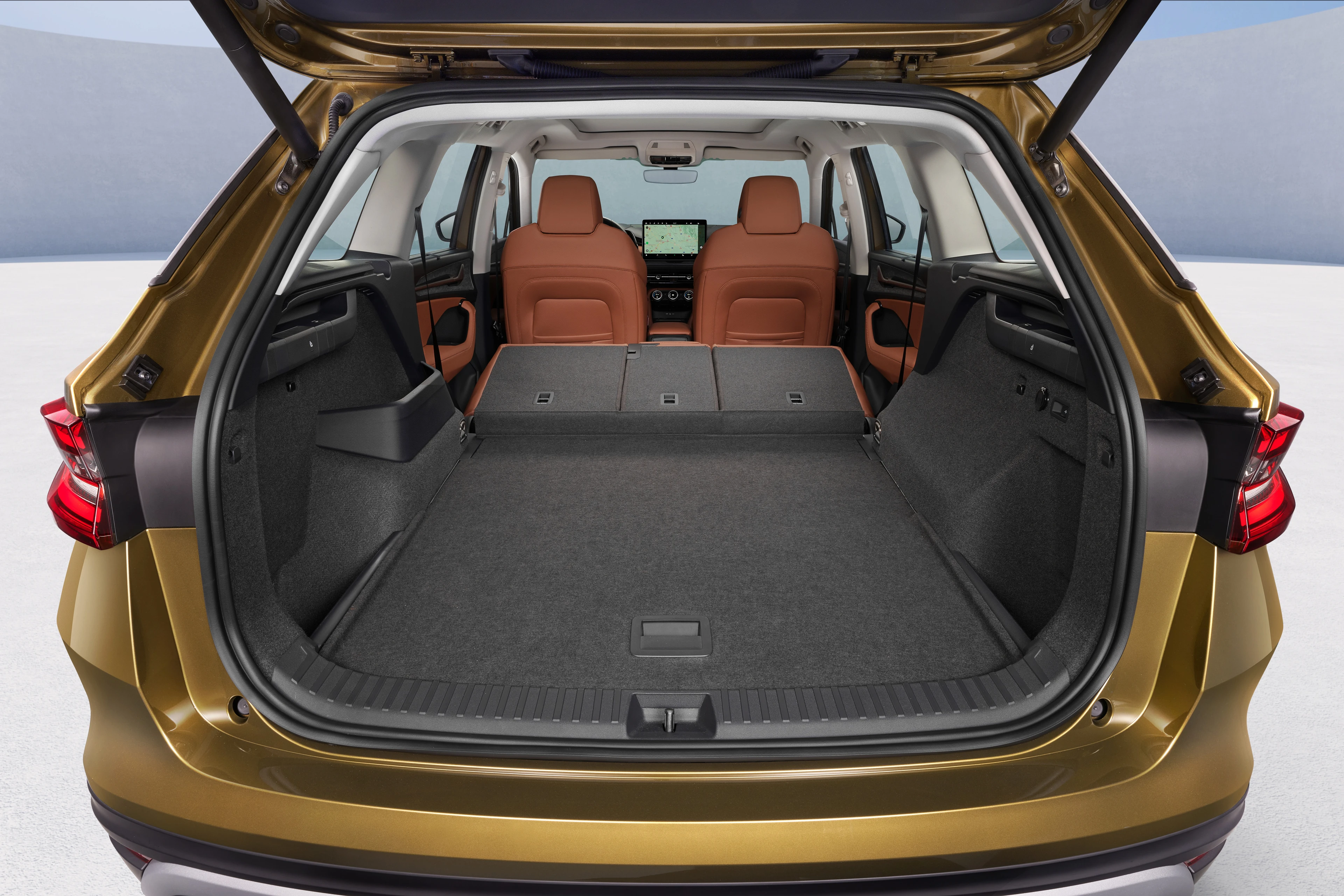 Boot with Rear Seats Folded