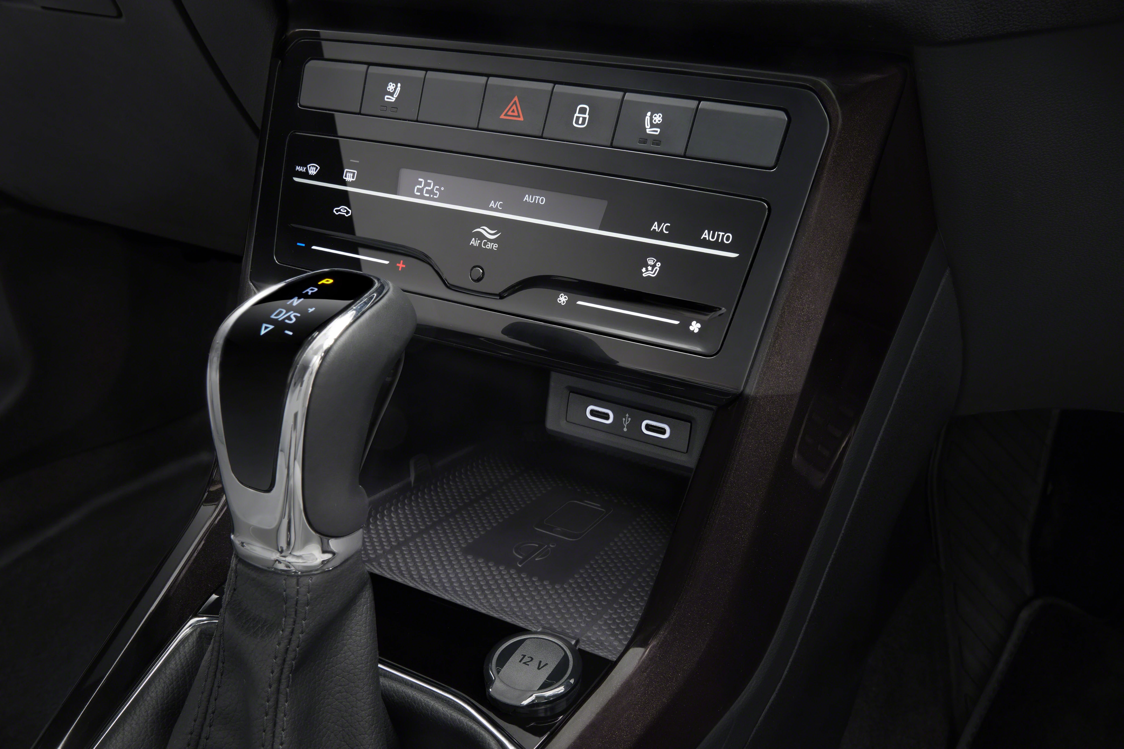 Gear Lever and Climate Controls
