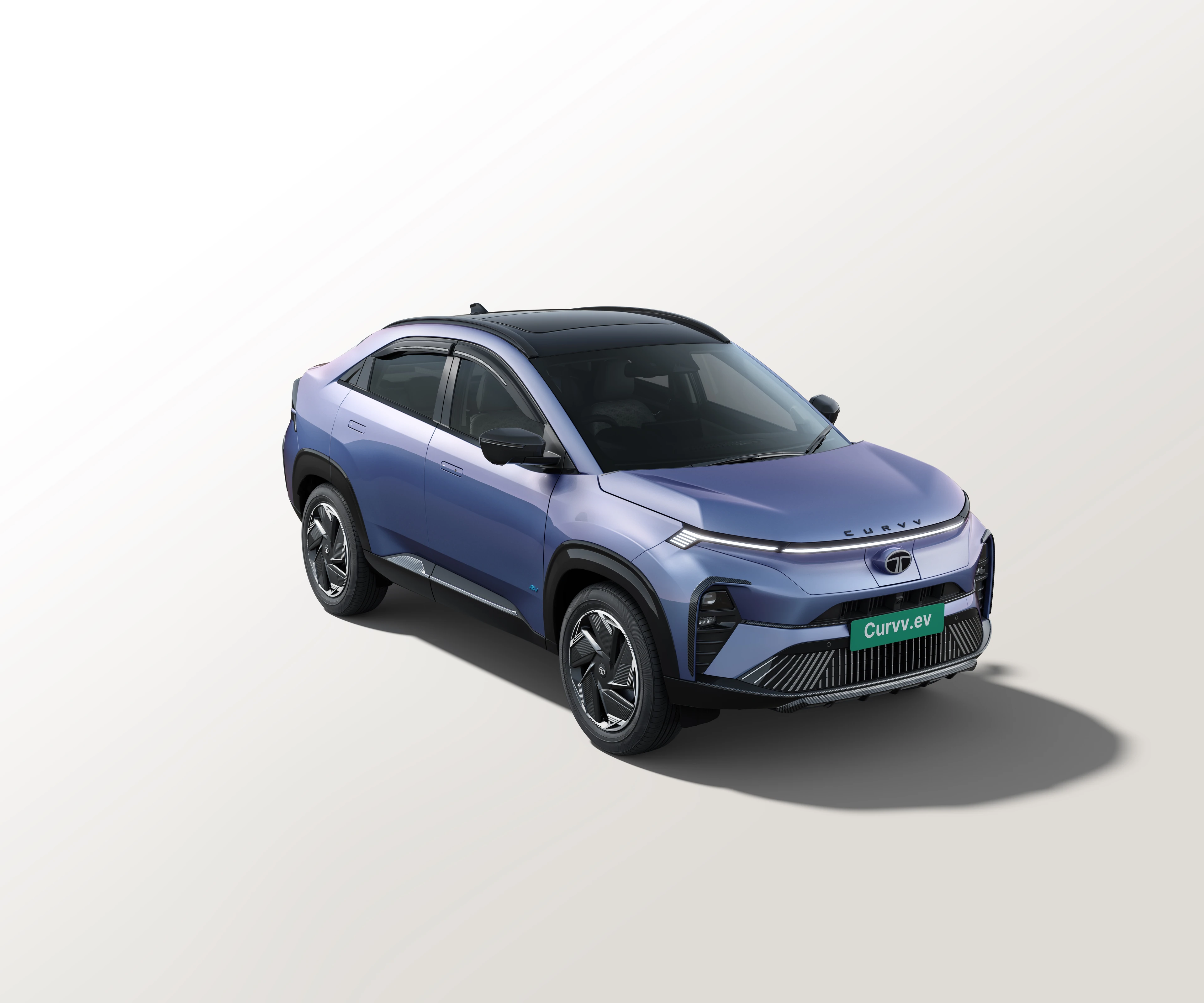 Front Three-Quarter (Studio)