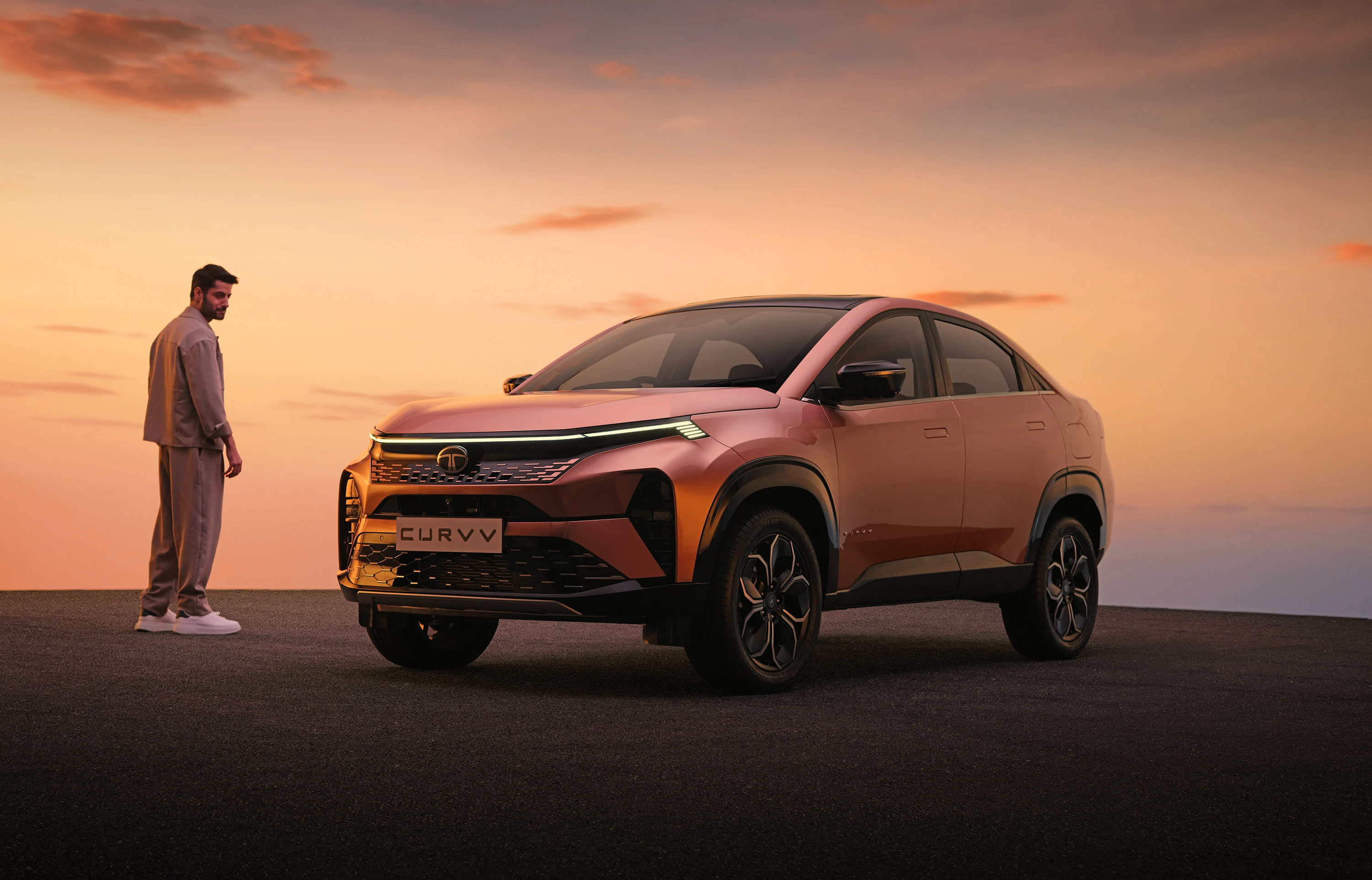 Front Three-Quarter (Sunset)