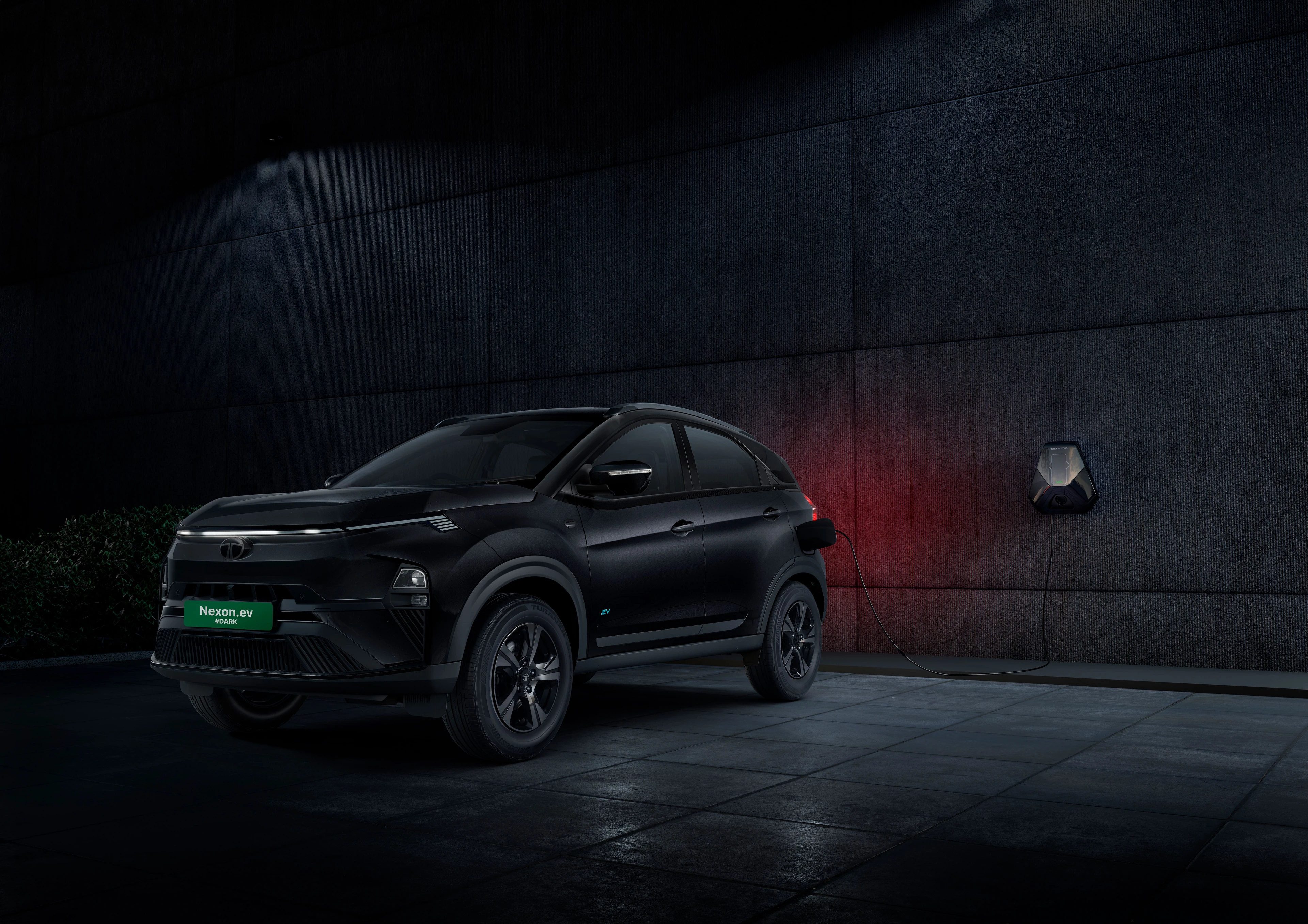 Nexon.ev #Dark: Front Three-Quarter