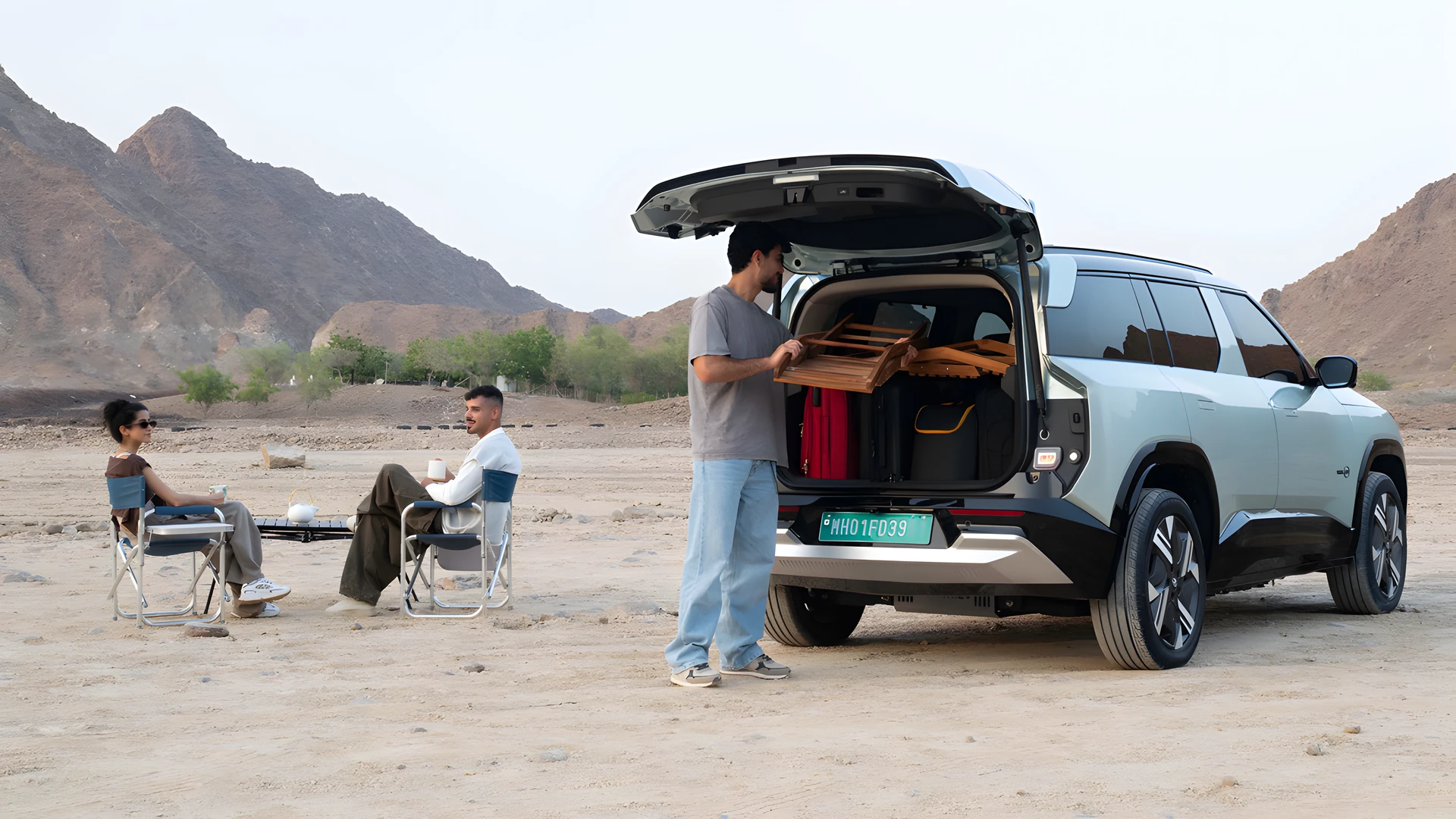 Camping with the Tailgate Open