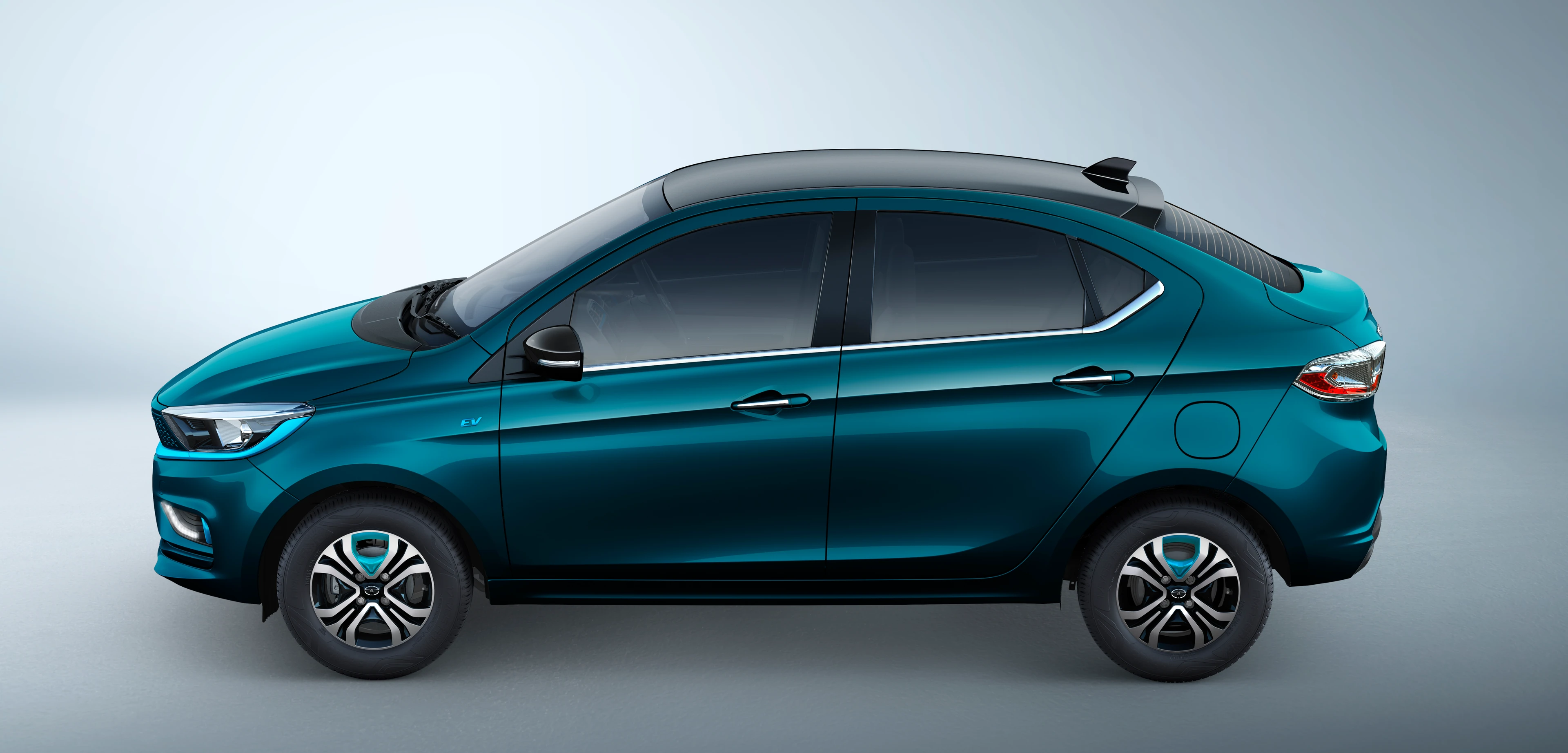 Signature Teal Blue: Side Profile