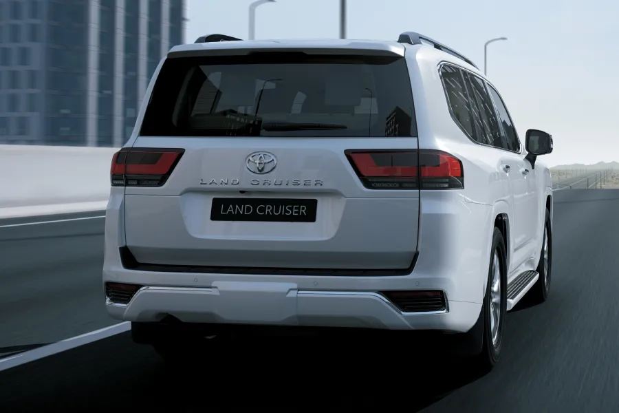 Toyota Land Cruiser GR-S