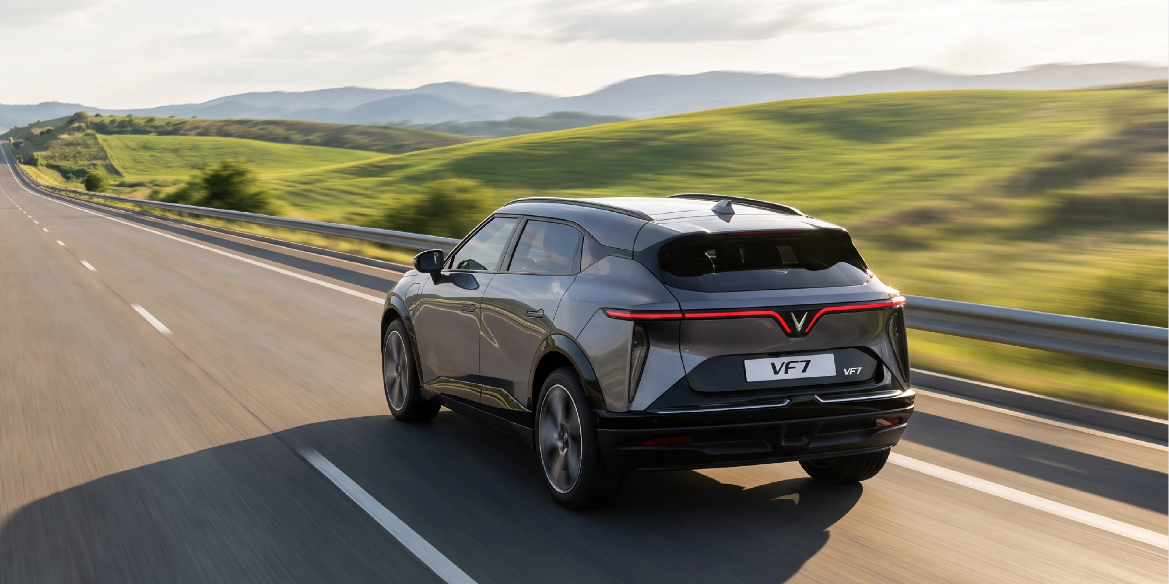 Rear Left Three-Quarter View (Driving)