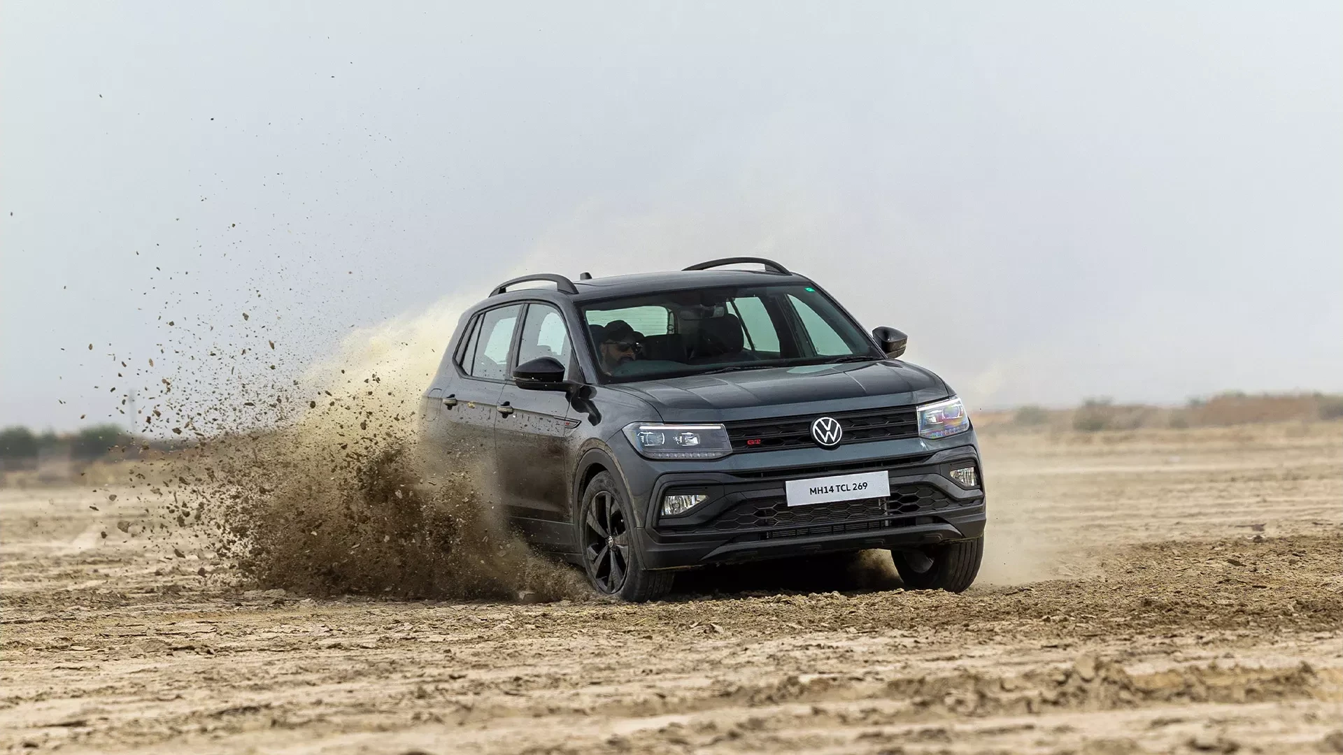 GT Plus Sport: Off-Road Front Right Three-Quarter
