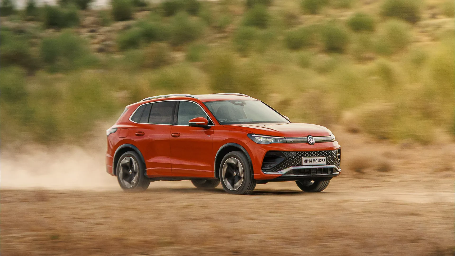 Off-Road: Front Right Three-Quarter View