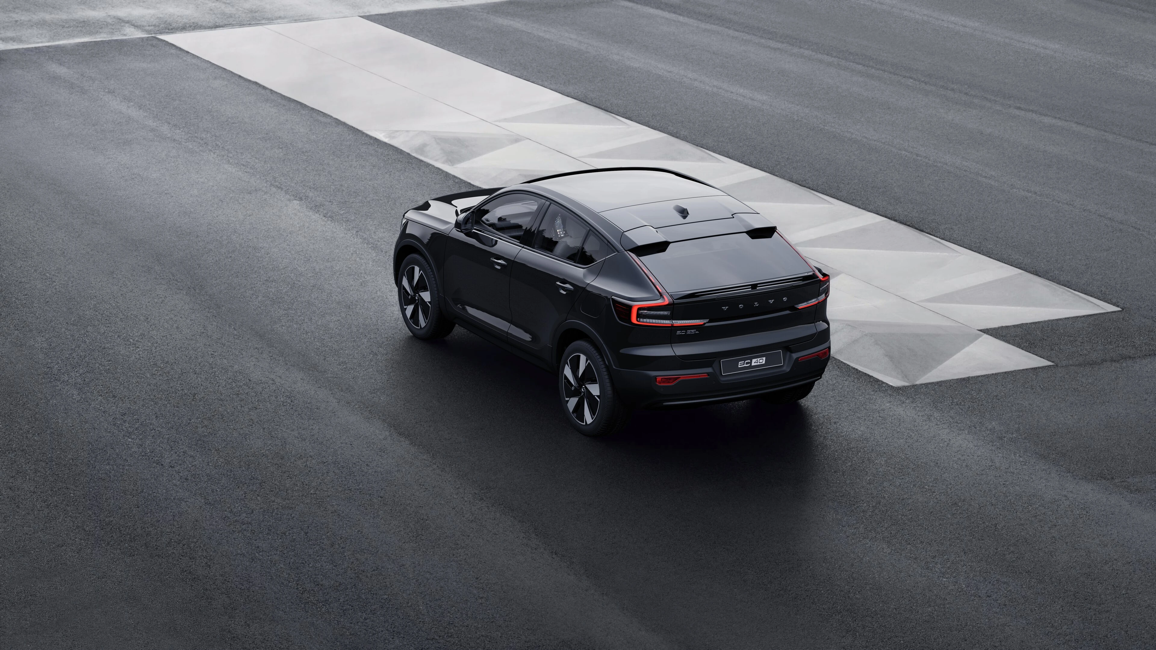 Rear Left Three-Quarter View (Location)